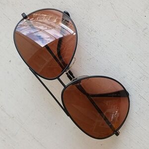 Serengeti 5222 Drivers Black Sunglasses Large Aviators